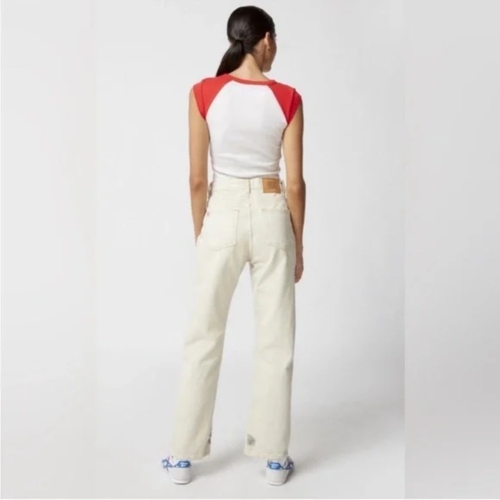 URBAN OUTFITTERS BDG High Waisted Cowboy Jeans in Cream - Picture 4 of 10